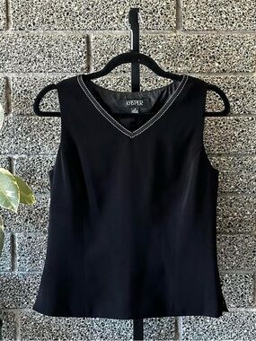 Vintage Black 90s Y2K Kasper V-Neck Sleeveless Top